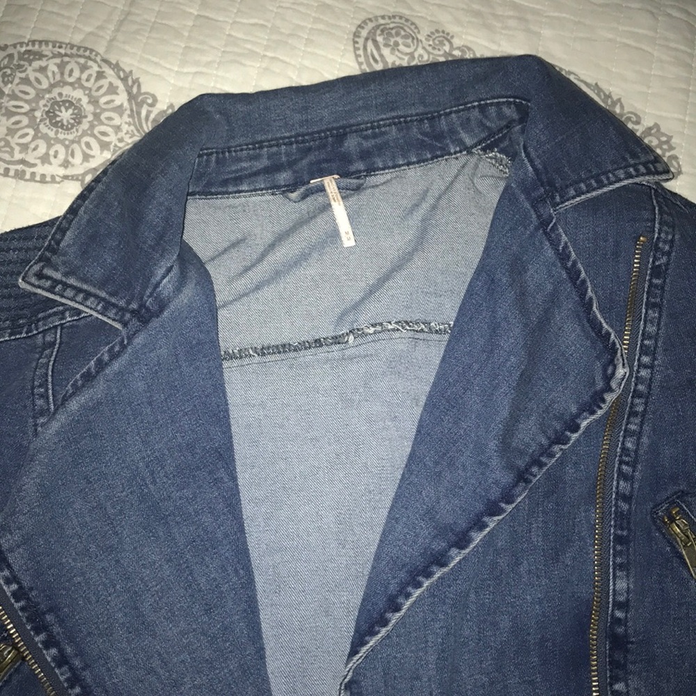 Denim jacket - Picture 3 of 7